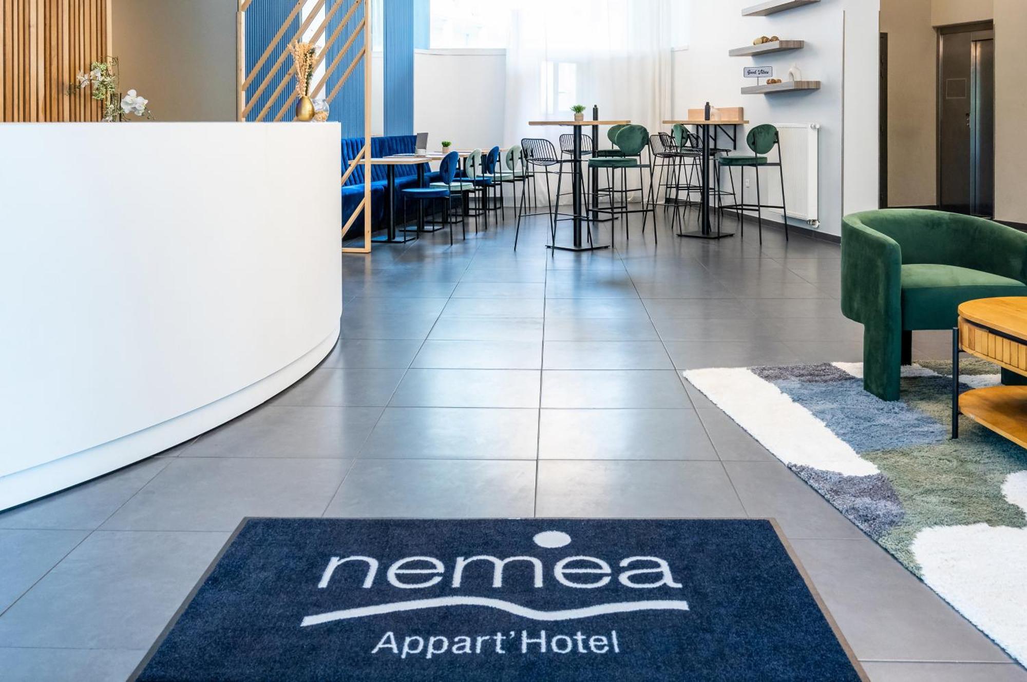 Nemea Appart Hotel Elypseo Strasbourg Port Bagian luar foto