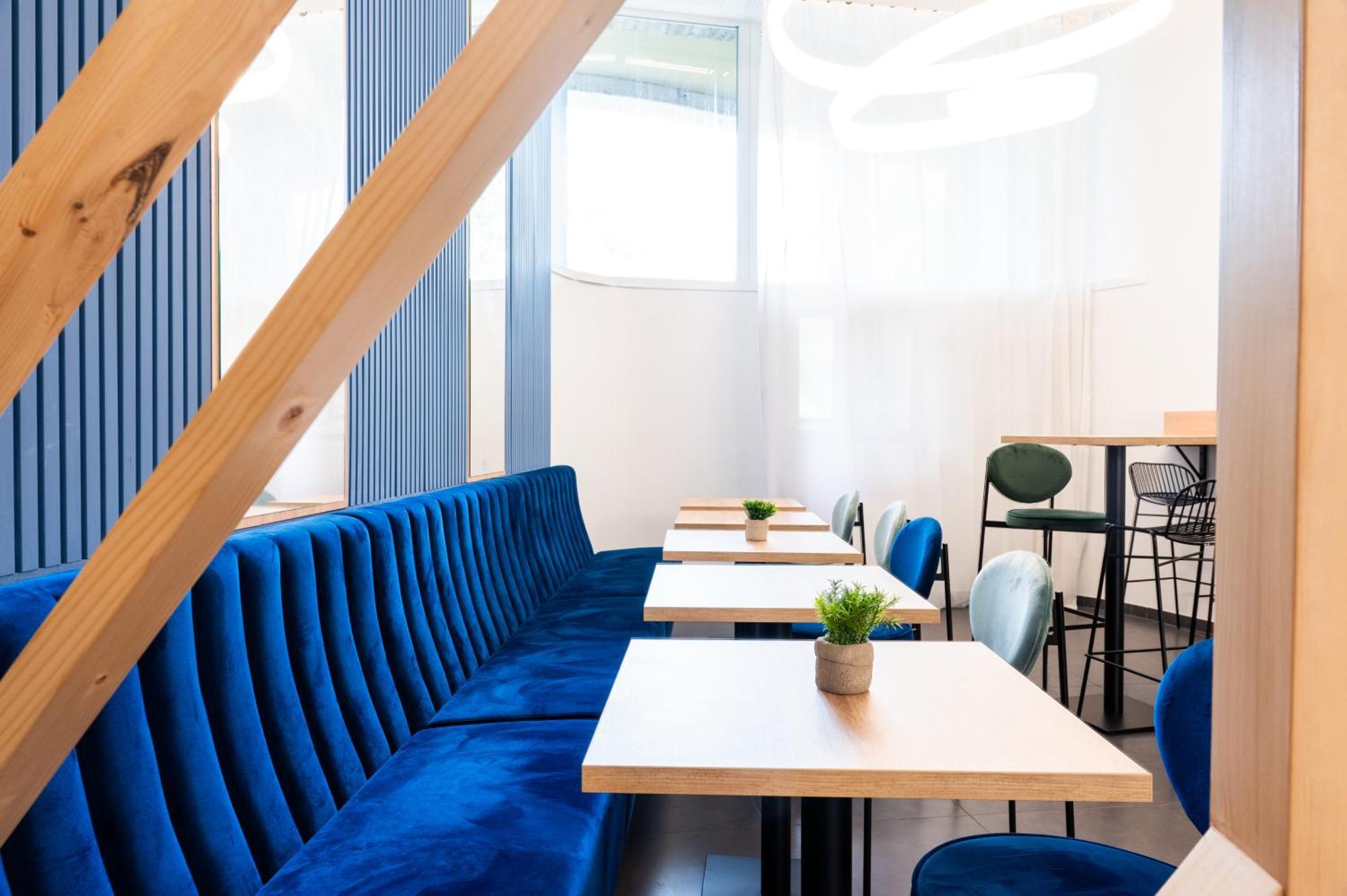 Nemea Appart Hotel Elypseo Strasbourg Port Bagian luar foto