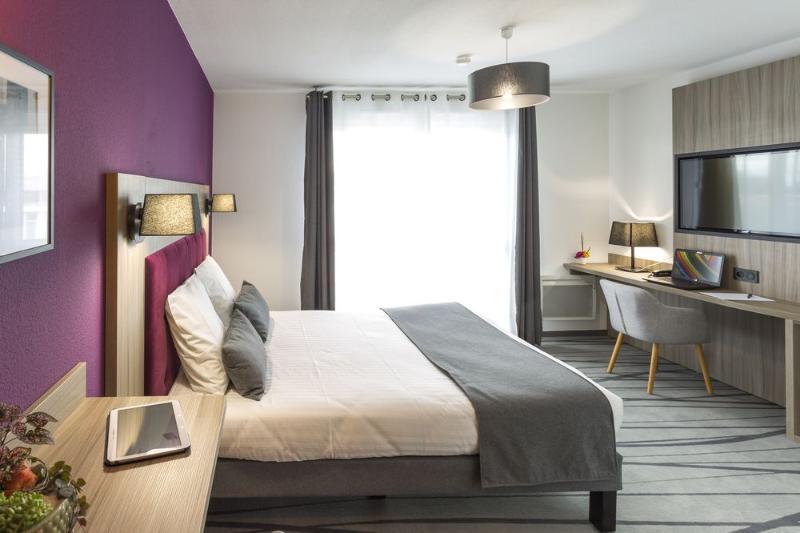 Nemea Appart Hotel Elypseo Strasbourg Port Bagian luar foto